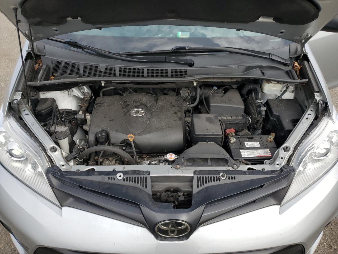 Photo 11 VIN: 5TDZZ3DC5LS069285 - TOYOTA SIENNA 