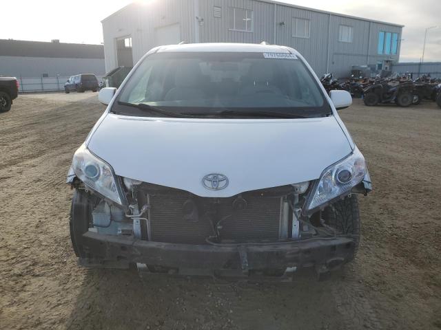 Photo 4 VIN: 5TDZZ3DC6HS790383 - TOYOTA SIENNA 