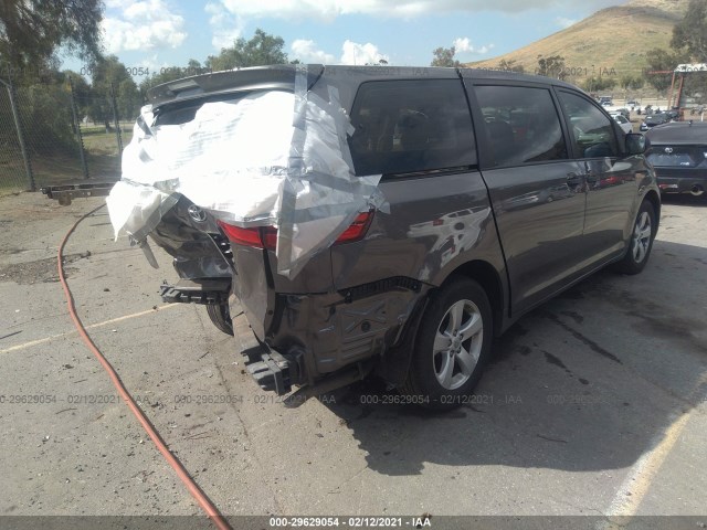 Photo 3 VIN: 5TDZZ3DC6HS861744 - TOYOTA SIENNA 