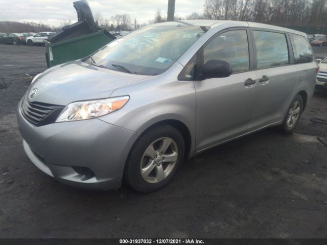 Photo 1 VIN: 5TDZZ3DC6HS875675 - TOYOTA SIENNA 