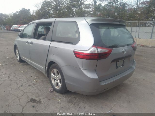 Photo 2 VIN: 5TDZZ3DC6HS897465 - TOYOTA SIENNA 