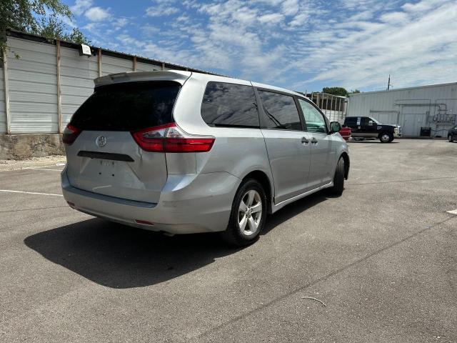 Photo 3 VIN: 5TDZZ3DC6LS032231 - TOYOTA SIENNA L 