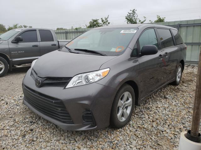 Photo 1 VIN: 5TDZZ3DC6LS043083 - TOYOTA SIENNA L 