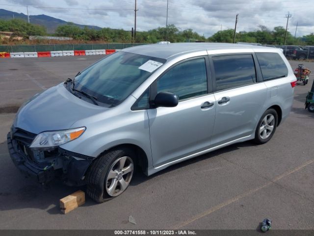 Photo 1 VIN: 5TDZZ3DC6LS054097 - TOYOTA SIENNA 