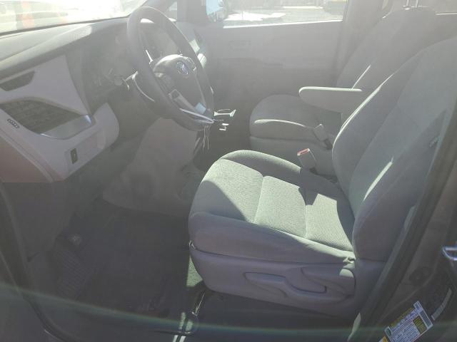 Photo 6 VIN: 5TDZZ3DC7KS007272 - TOYOTA SIENNA 