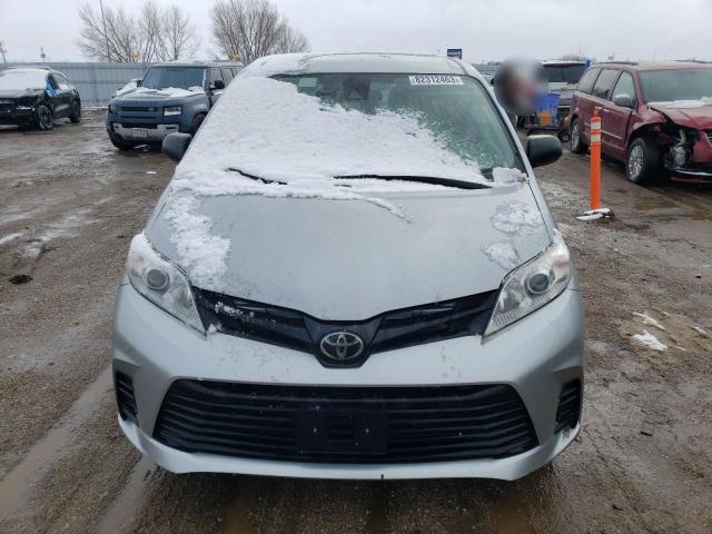 Photo 4 VIN: 5TDZZ3DC7LS031265 - TOYOTA SIENNA 