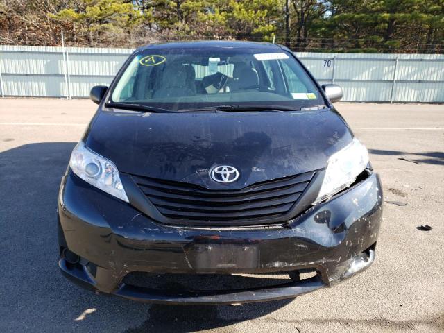 Photo 4 VIN: 5TDZZ3DC8HS772242 - TOYOTA SIENNA 