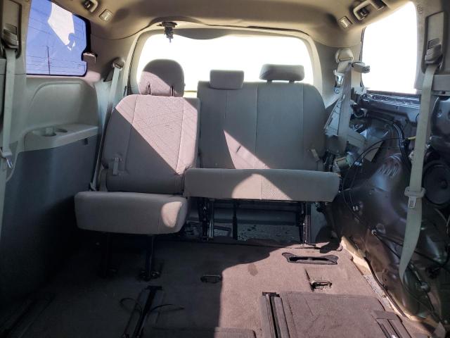 Photo 9 VIN: 5TDZZ3DC8HS858666 - TOYOTA SIENNA 