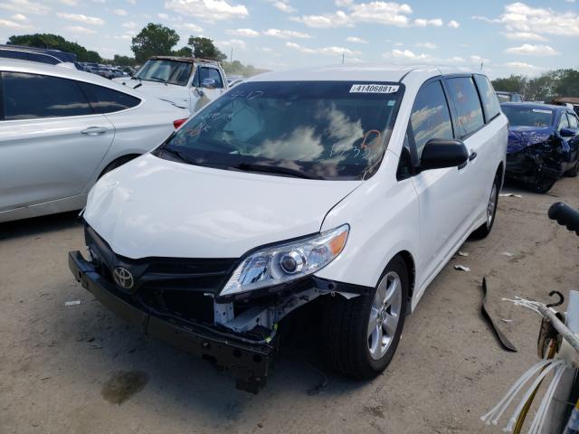 Photo 1 VIN: 5TDZZ3DC8JS901733 - TOYOTA SIENNA L 