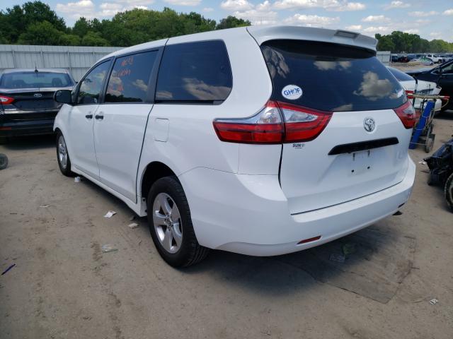 Photo 2 VIN: 5TDZZ3DC8JS901733 - TOYOTA SIENNA L 