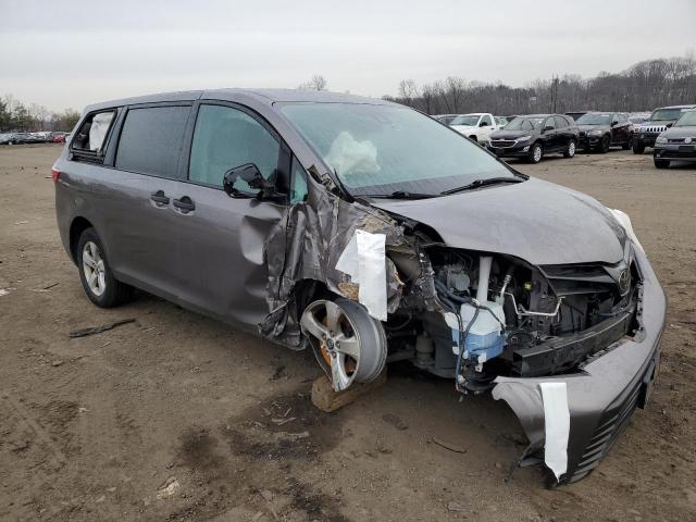 Photo 3 VIN: 5TDZZ3DC8KS967135 - TOYOTA SIENNA 