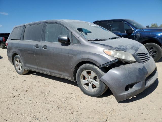 Photo 3 VIN: 5TDZZ3DC9HS766725 - TOYOTA SIENNA 