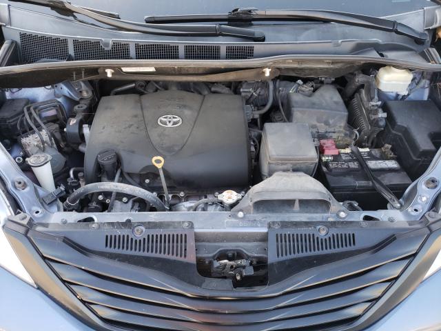 Photo 6 VIN: 5TDZZ3DC9HS768538 - TOYOTA SIENNA 