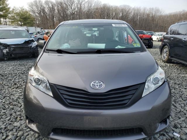 Photo 4 VIN: 5TDZZ3DC9HS769172 - TOYOTA SIENNA 