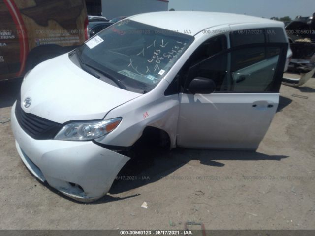 Photo 1 VIN: 5TDZZ3DC9HS849250 - TOYOTA SIENNA 