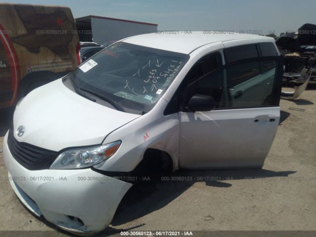 Photo 5 VIN: 5TDZZ3DC9HS849250 - TOYOTA SIENNA 