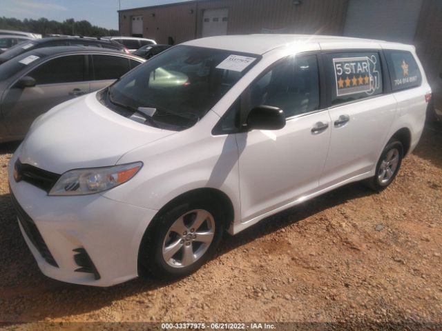 Photo 1 VIN: 5TDZZ3DC9JS939729 - TOYOTA SIENNA 