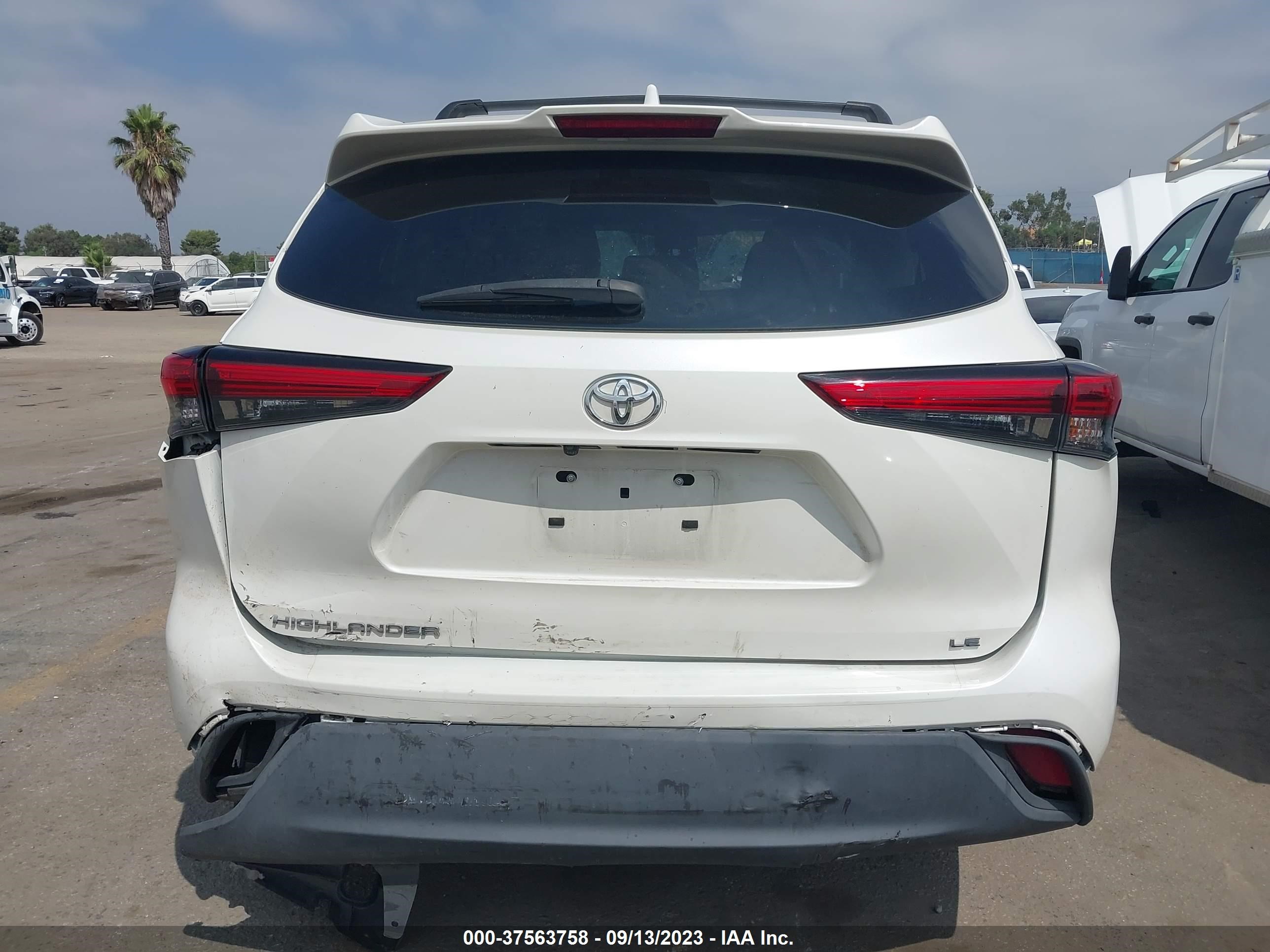 Photo 16 VIN: 5TDZZRAH0MS055640 - TOYOTA HIGHLANDER 