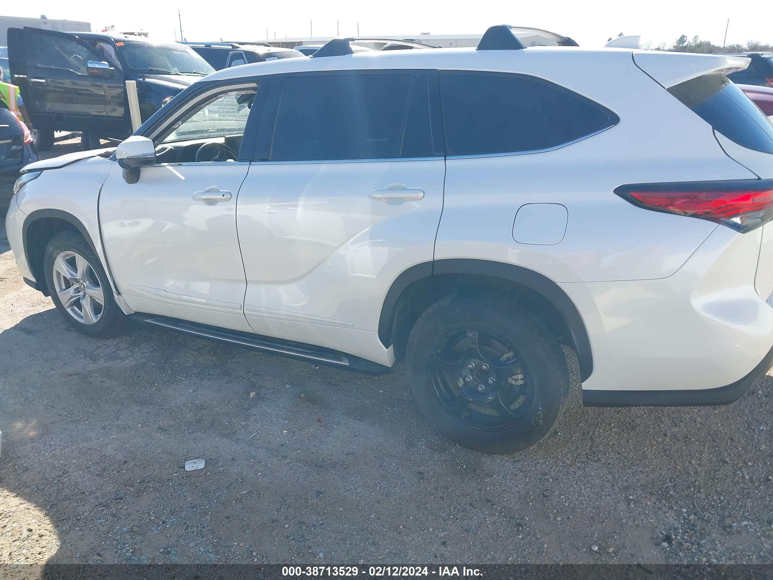 Photo 14 VIN: 5TDZZRAH9MS523977 - TOYOTA HIGHLANDER 