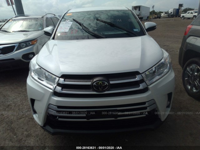 Photo 5 VIN: 5TDZZRFH0JS274442 - TOYOTA HIGHLANDER 