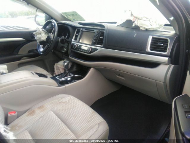 Photo 4 VIN: 5TDZZRFH1HS208525 - TOYOTA HIGHLANDER 