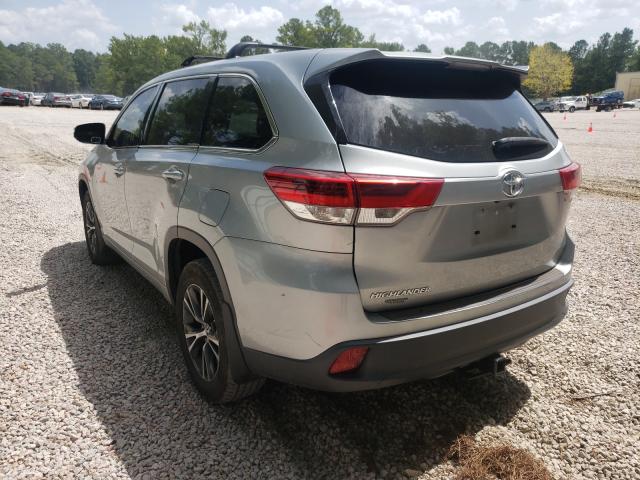 Photo 2 VIN: 5TDZZRFH1JS238338 - TOYOTA HIGHLANDER 