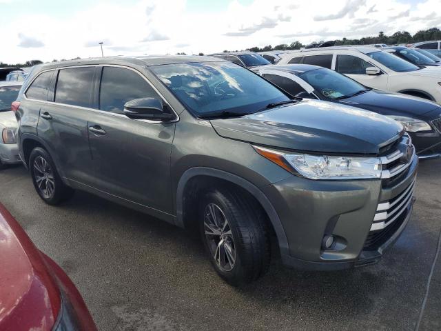 Photo 3 VIN: 5TDZZRFH1JS252482 - TOYOTA HIGHLANDER 