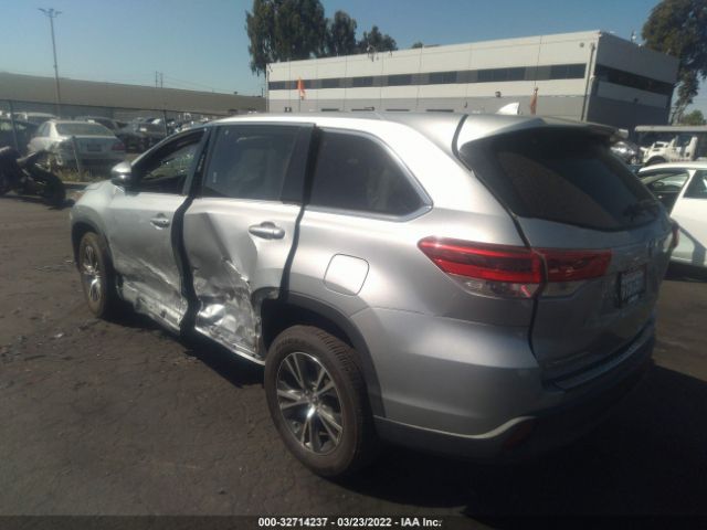 Photo 2 VIN: 5TDZZRFH2HS195851 - TOYOTA HIGHLANDER 