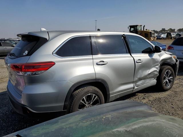 Photo 2 VIN: 5TDZZRFH2JS268092 - TOYOTA HIGHLANDER 