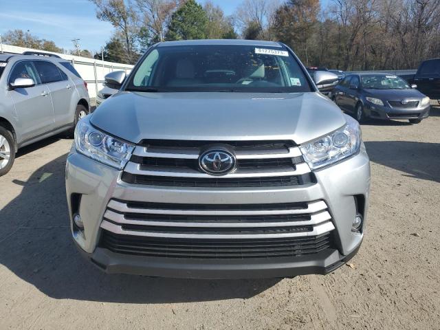 Photo 4 VIN: 5TDZZRFH2KS368601 - TOYOTA HIGHLANDER 