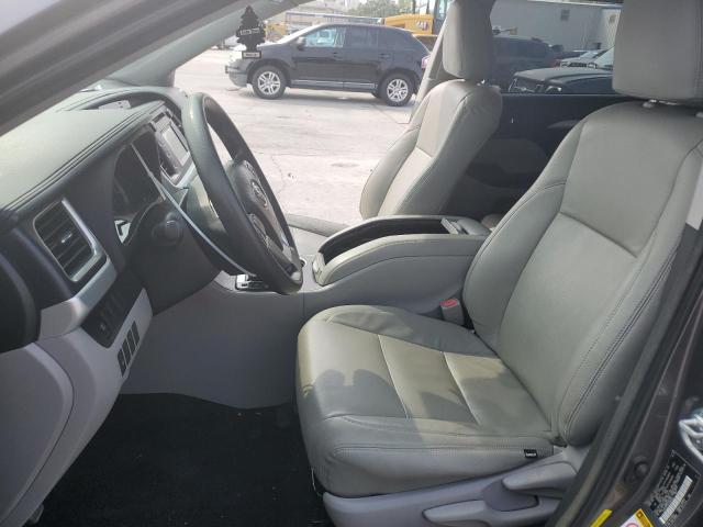 Photo 6 VIN: 5TDZZRFH3JS262835 - TOYOTA HIGHLANDER 