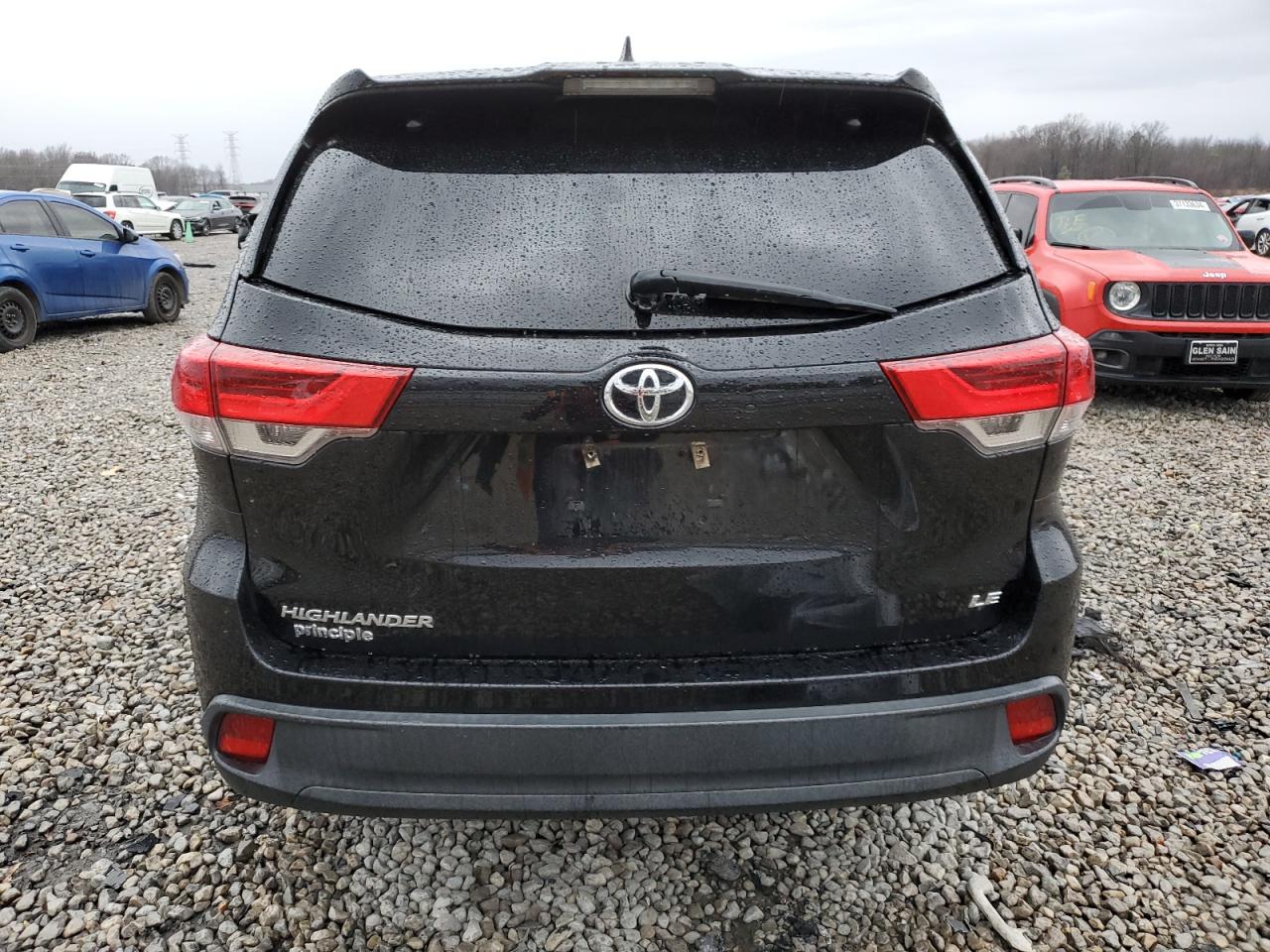 Photo 5 VIN: 5TDZZRFH4JS274606 - TOYOTA HIGHLANDER 