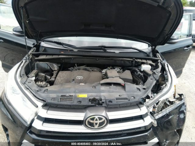 Photo 9 VIN: 5TDZZRFH4KS329069 - TOYOTA HIGHLANDER 