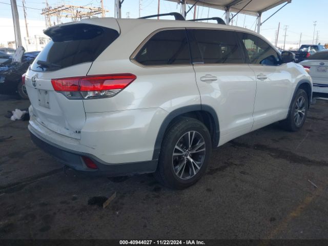 Photo 3 VIN: 5TDZZRFH5HS218703 - TOYOTA HIGHLANDER 