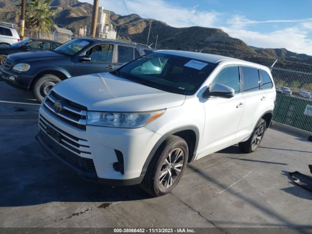 Photo 1 VIN: 5TDZZRFH5JS241808 - TOYOTA HIGHLANDER 