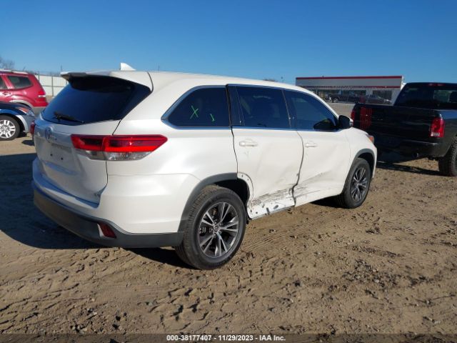 Photo 3 VIN: 5TDZZRFH6JS236259 - TOYOTA HIGHLANDER 