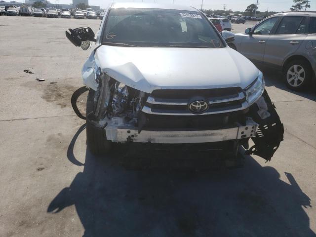 Photo 8 VIN: 5TDZZRFH6KS355138 - TOYOTA HIGHLANDER 