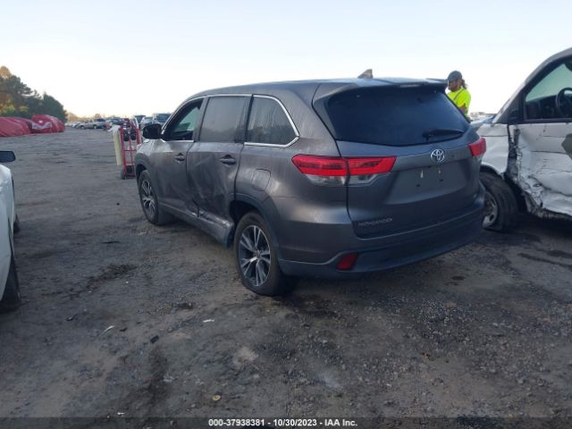 Photo 2 VIN: 5TDZZRFH8JS270803 - TOYOTA HIGHLANDER 