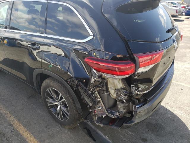 Photo 8 VIN: 5TDZZRFH8JS272423 - TOYOTA HIGHLANDER 