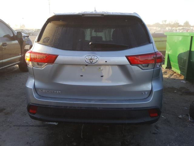 Photo 8 VIN: 5TDZZRFH8JS276293 - TOYOTA HIGHLANDER 