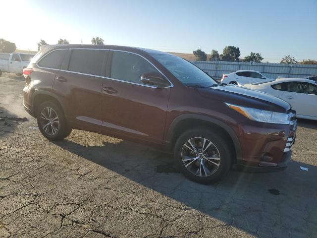 Photo 3 VIN: 5TDZZRFH9JS256540 - TOYOTA HIGHLANDER 