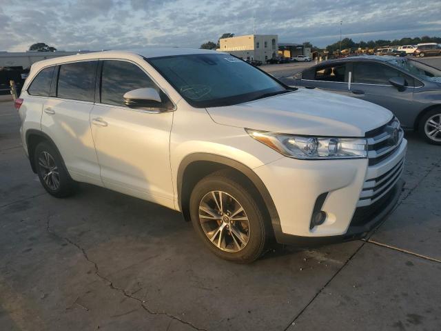 Photo 3 VIN: 5TDZZRFH9JS281891 - TOYOTA HIGHLANDER 