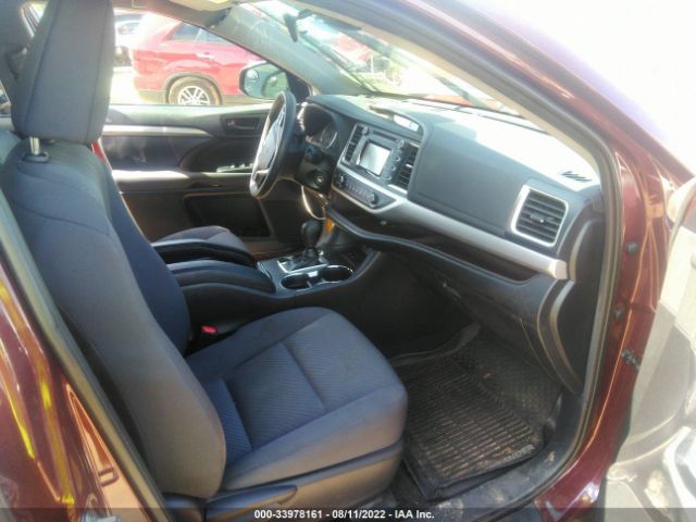 Photo 4 VIN: 5TDZZRFH9KS366697 - TOYOTA HIGHLANDER 