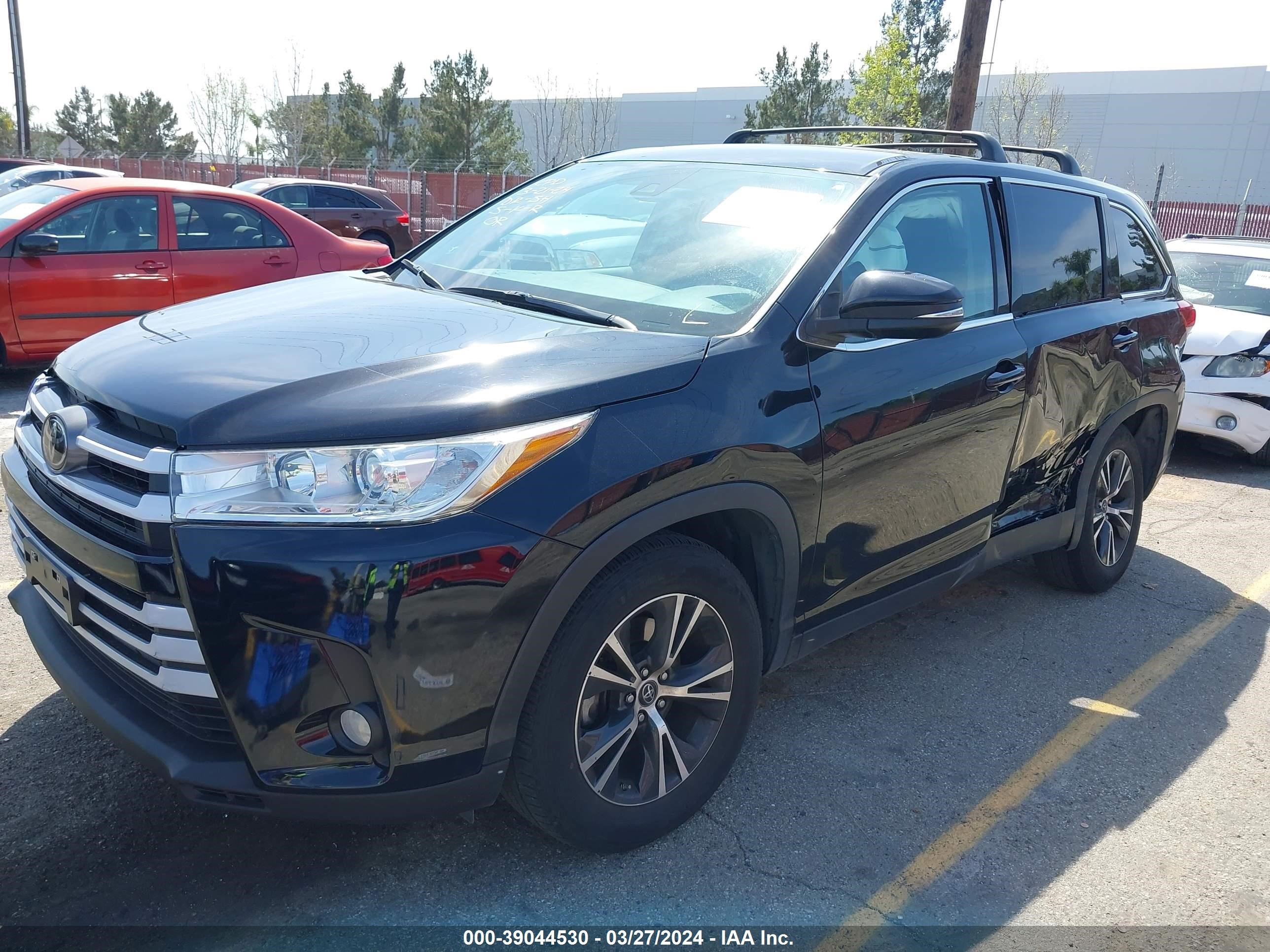 Photo 1 VIN: 5TDZZRFHXKS315337 - TOYOTA HIGHLANDER 