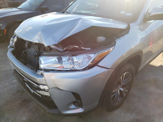 Photo 8 VIN: 5TDZZRFHXKS357216 - TOYOTA HIGHLANDER 