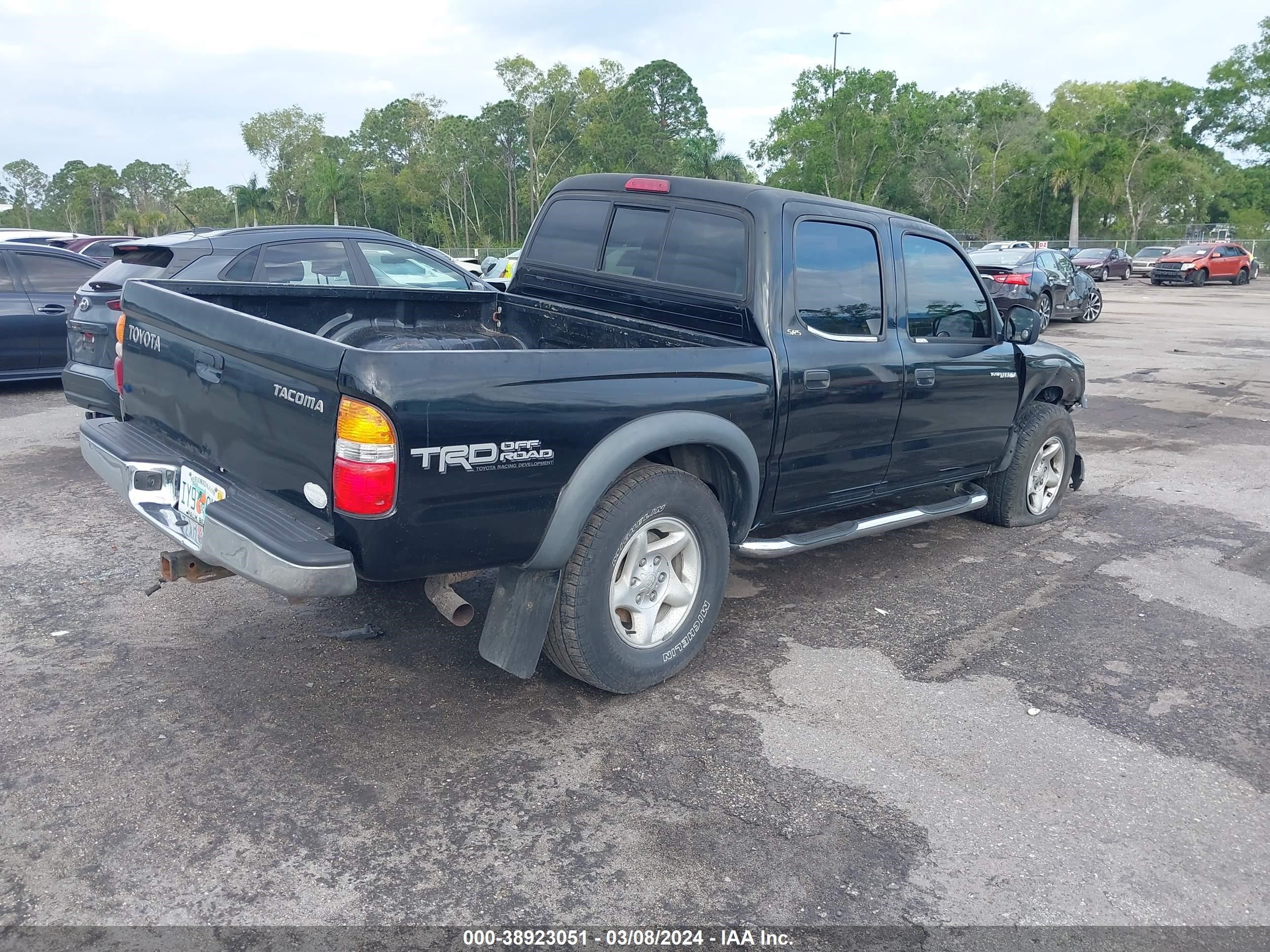 Photo 3 VIN: 5TEGM92N64Z405544 - TOYOTA TACOMA 