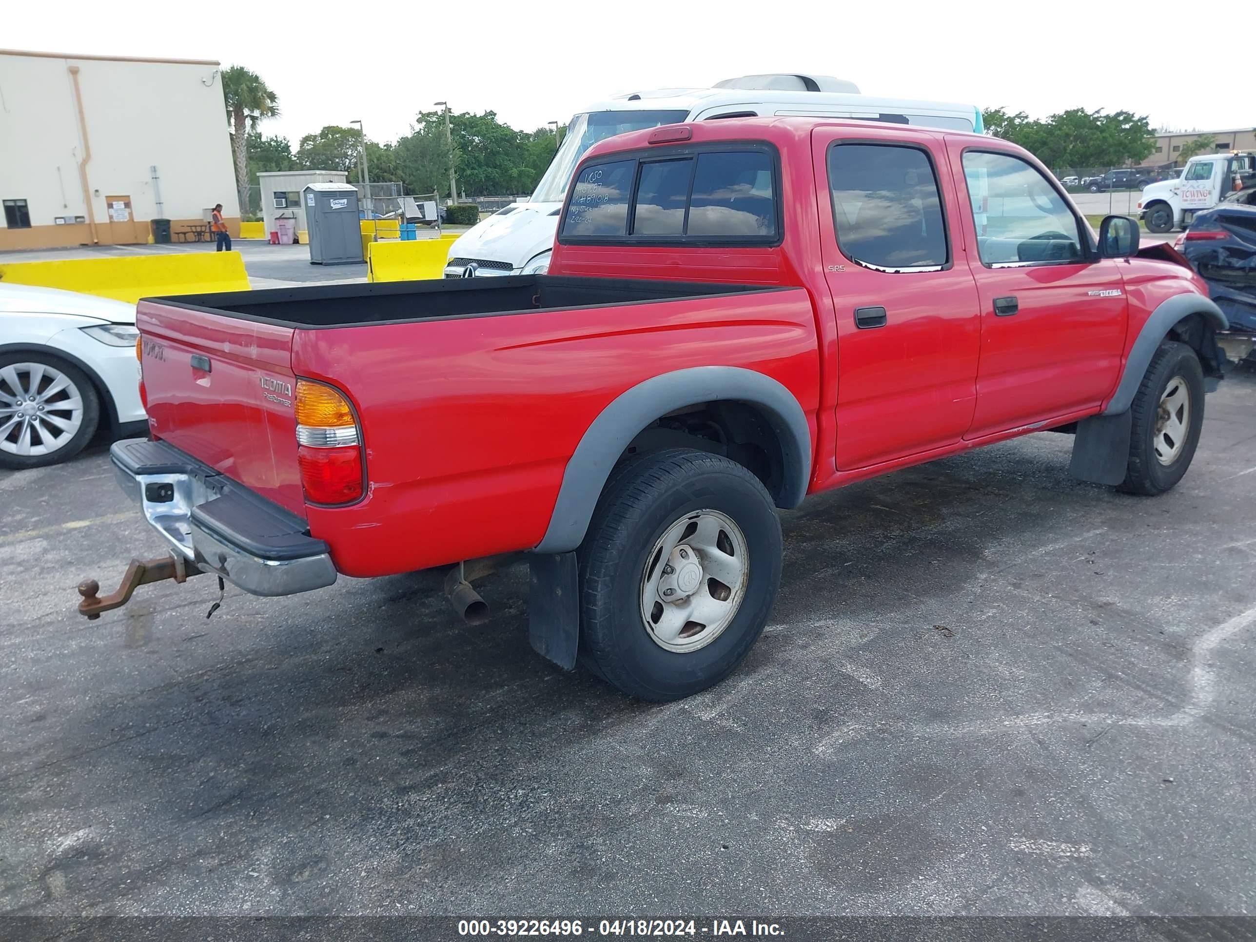 Photo 3 VIN: 5TEGM92N72Z891018 - TOYOTA TACOMA 