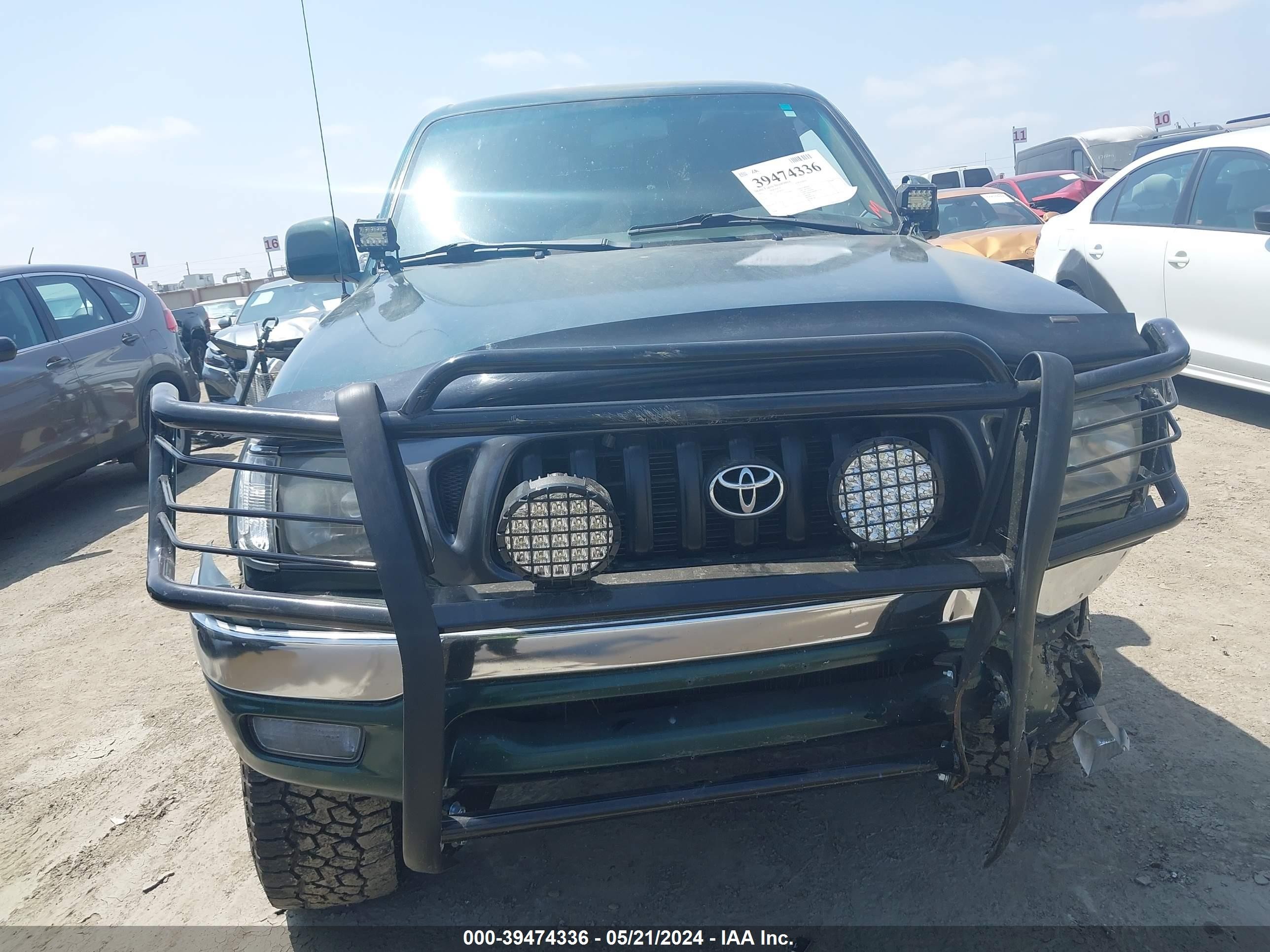 Photo 11 VIN: 5TEGM92N91Z878009 - TOYOTA TACOMA 