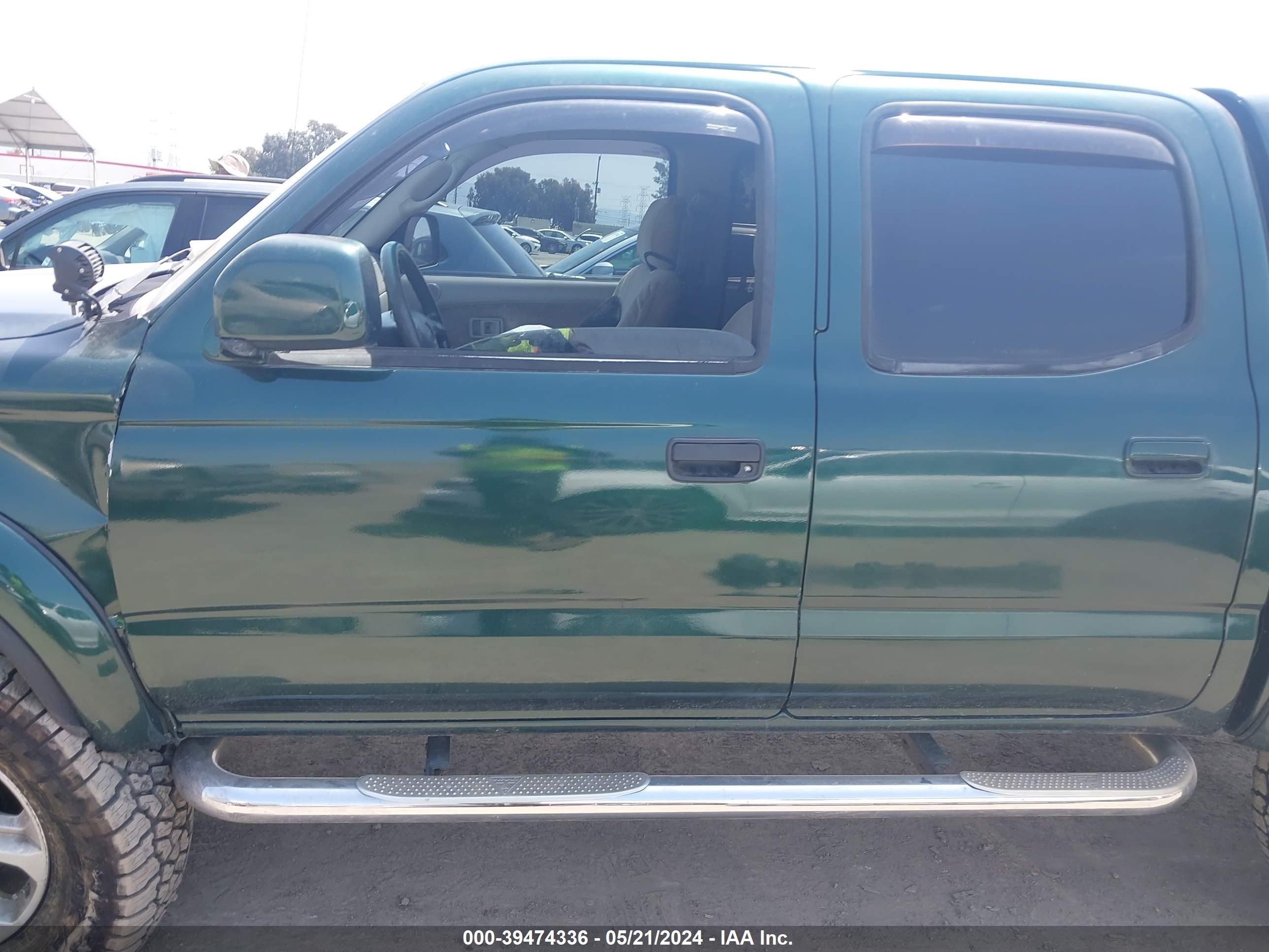 Photo 13 VIN: 5TEGM92N91Z878009 - TOYOTA TACOMA 