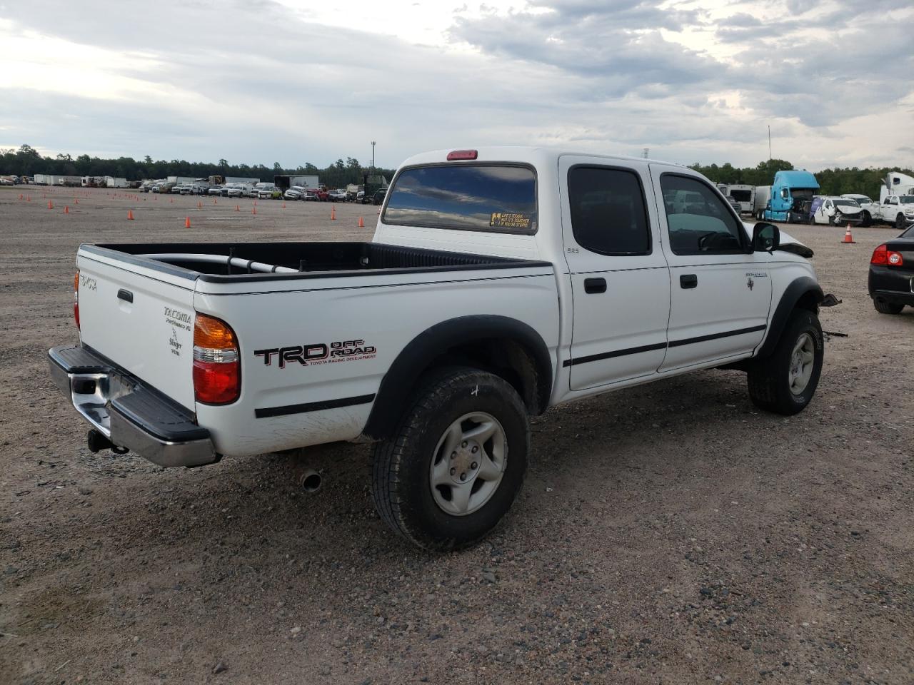 Photo 2 VIN: 5TEGN92N01Z876002 - TOYOTA TACOMA 